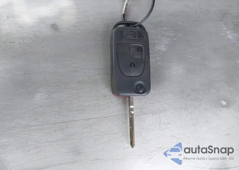 2014 Mercedes-Benz Sprinter 2500 High Roof z USA, uszkodzony, nr VIN WDZPE8DC5E5893666